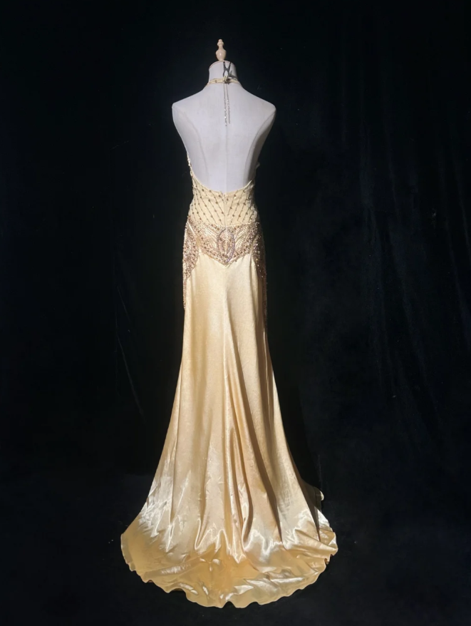 Sexy Halter V Neck Yellow Satin Beaded Mermaid Long Evening Dress 20th Birthday Outfits SP1794