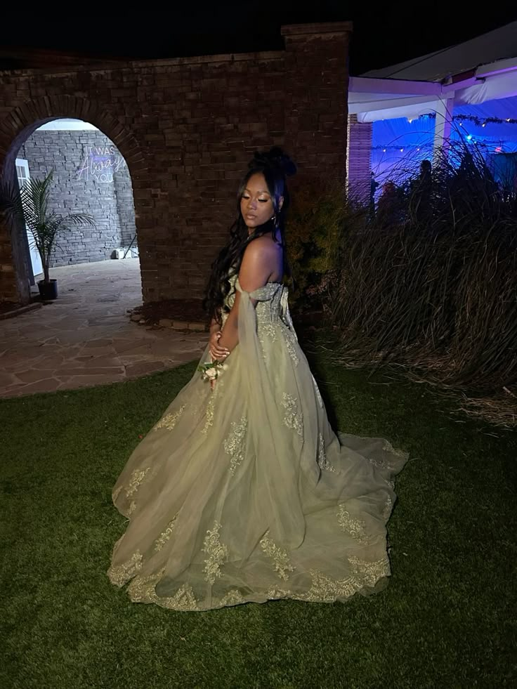 Elegant Off the Shoulder Green Tulle Appliqued Ball Gown Birthday Party Dress