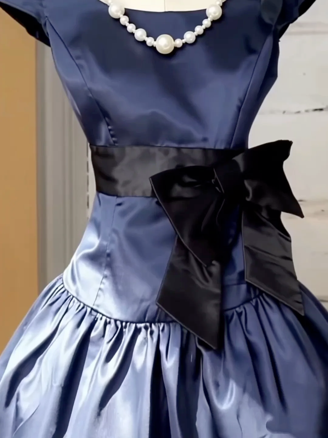 Vintage Navy Blue Satin A Line Short Prom Dress Formal Graduation Homecoming Dress Y9994