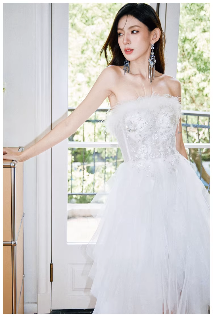 Classy White Feathers Strapless Embroidered Tulle Sequin Appliques Long Birthday Prom Dress Evening Gown