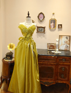 Unique Mustard Green Strapless Satin Tulle Pleated A Line Long Evening Dress Formal Wedding Guest Dress SP1662