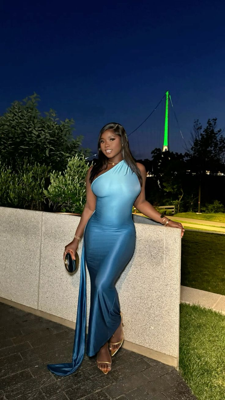 Sexy One Shoulder Backless Ombre Sea Blue Satin Mermaid Evening Gown Long Party Dress