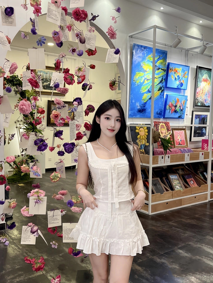 Gentle temperament white camisole A-line short skirt complete set R0864