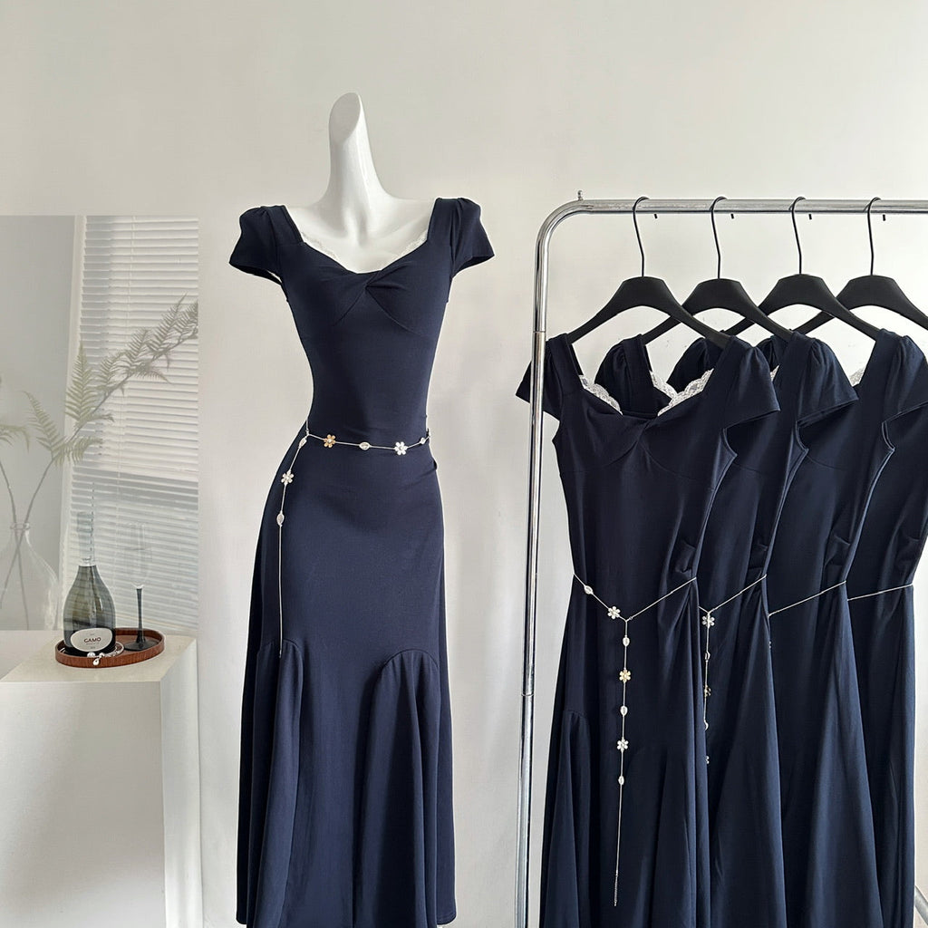 Short-sleeved square-neck dress summer 2025 new French waist slim long skirt R2180