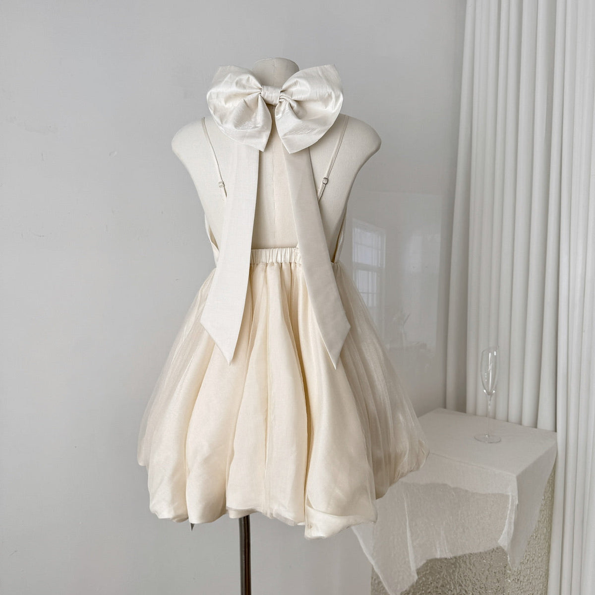 Halter neck dress 2025 summer backless bow princess dress pure desire flower bud dress R2179