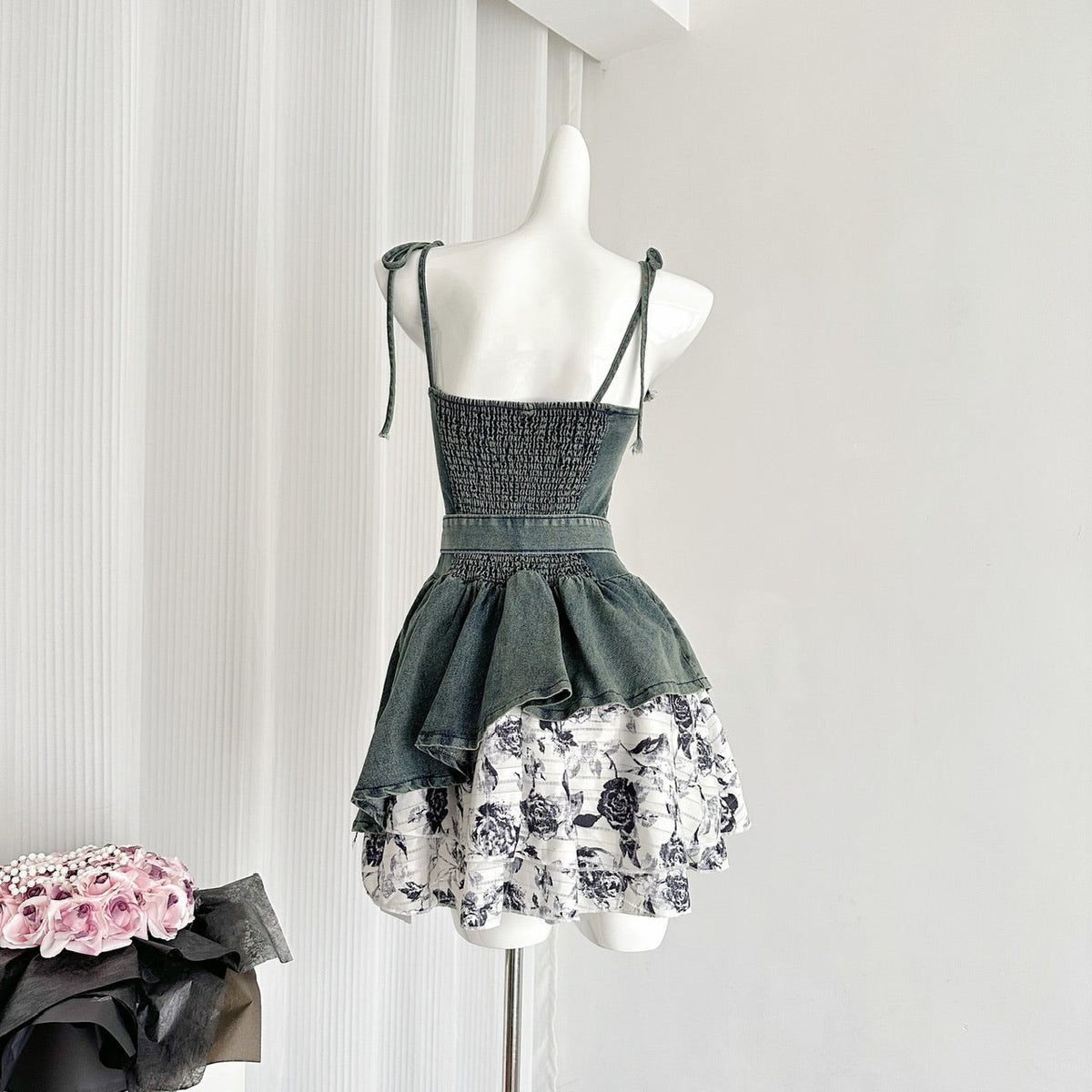 Rose denim dress 2025 new slim hot girl suspender skirt high-end R2070