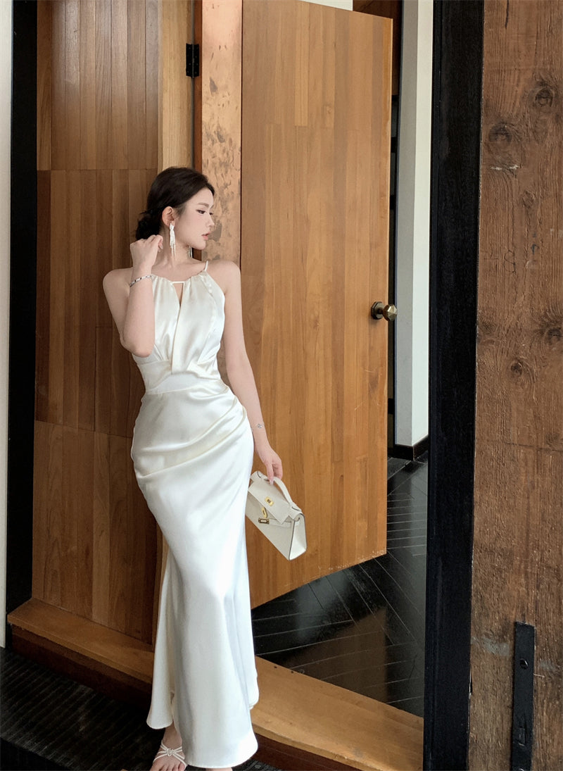 Satin white halter neck suspender dress sexy fishtail hip wrap gentle high-end long skirt R1468
