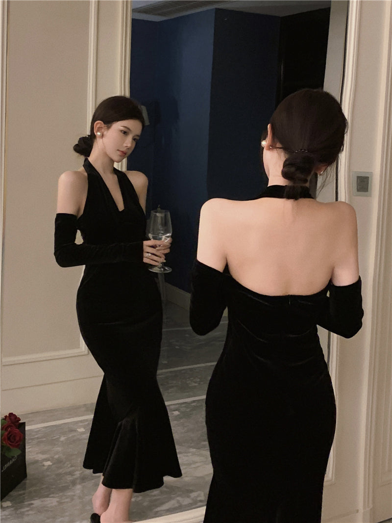 Retro halter neck velvet dress 2025 sexy temperament hip fishtail dress R1493