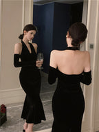 Retro halter neck velvet dress 2025 sexy temperament hip fishtail dress R1493