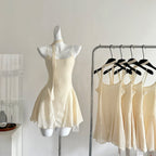 White flower figure-hugging suspender dress R2129