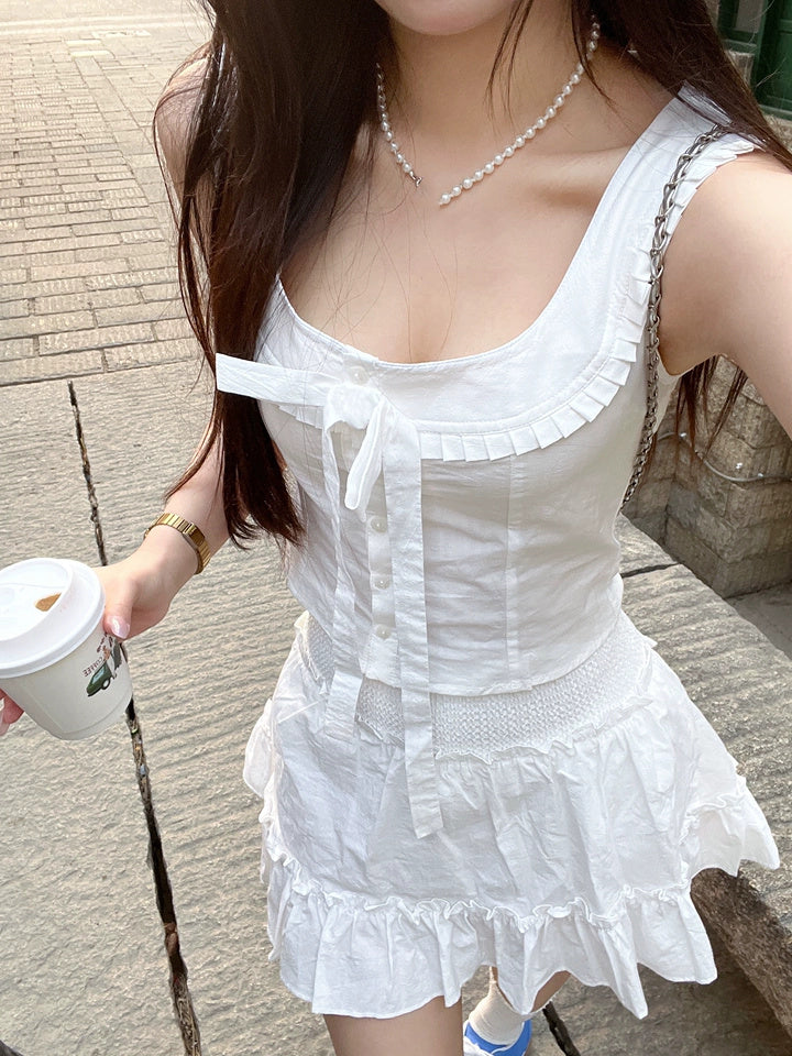 Gentle temperament white camisole A-line short skirt complete set R0864