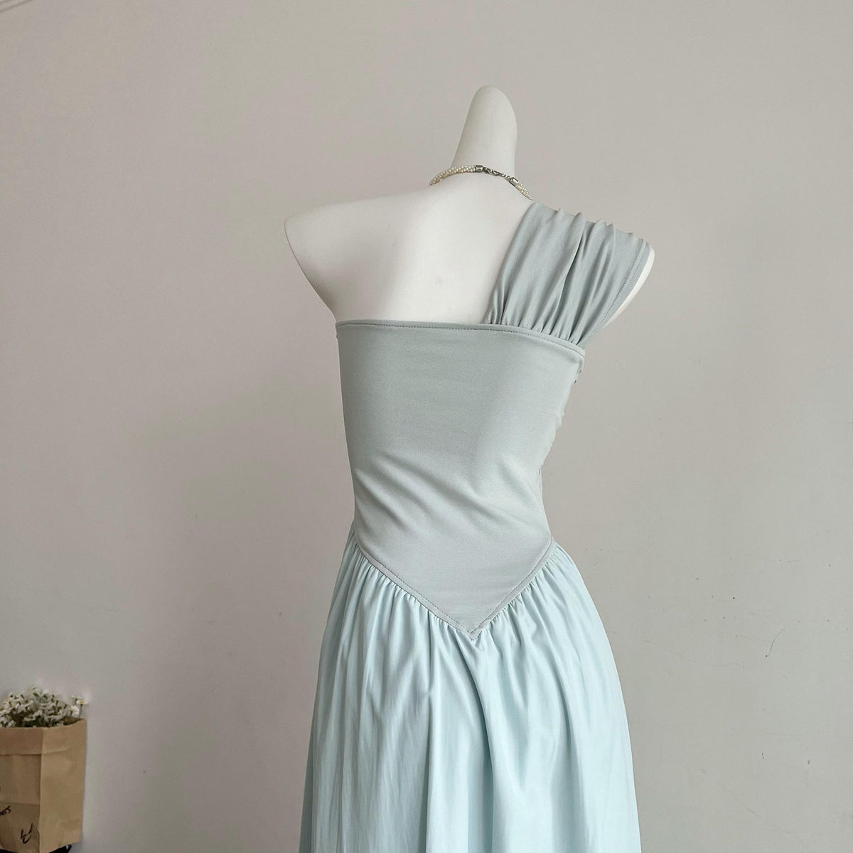 Slimming waist sleeveless hollow pure off-shoulder casual long knitted dress R2039
