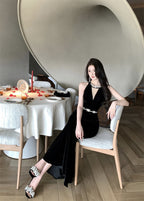Hepburn style black dress high-end niche temperament heavy fishtail halter neck dress R1774