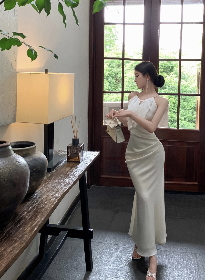 Satin white halter neck suspender dress sexy fishtail hip wrap gentle high-end long skirt R1468