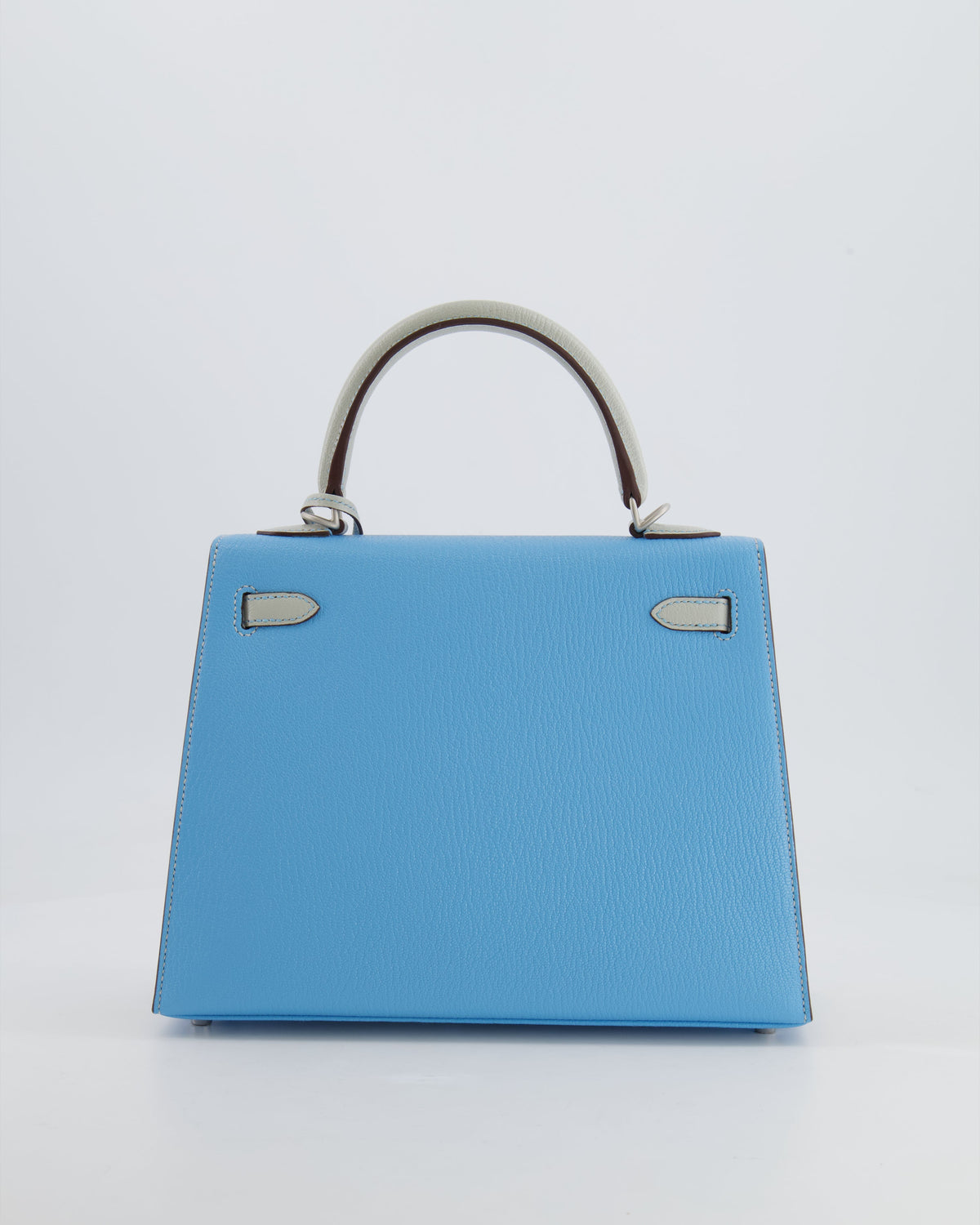 *VERY RARE* Hermès Kelly Sellier HSS 25cm Bag in Bleu Celeste and Gris Perle Chèvre Leather with Contrast Stitching and Brushed Palladium Hardware