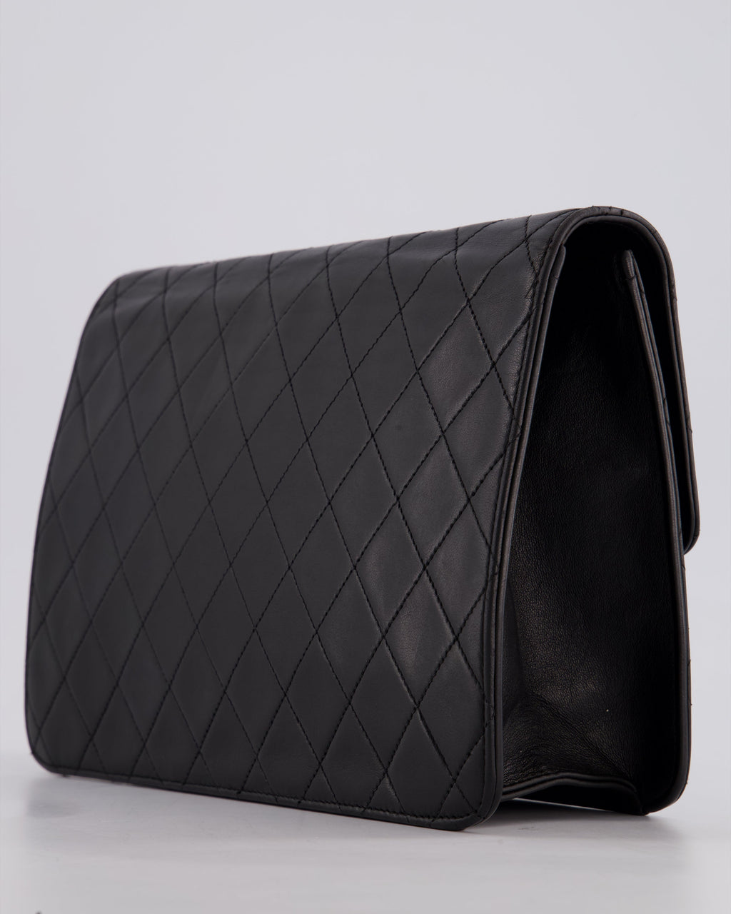 Chanel Vintage Black Medium Single Flap Bag in Lambskin Leather with 24K Gold Hardware