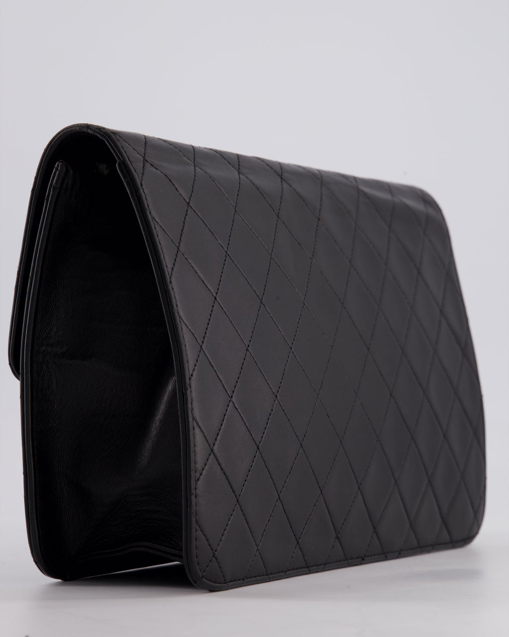 Chanel Vintage Black Medium Single Flap Bag in Lambskin Leather with 24K Gold Hardware