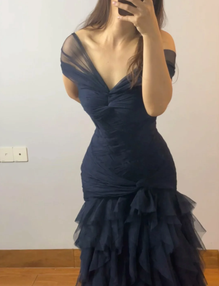 Elegant Navy Blue Tulle Pleated Layered Mermaid Evening Dress Off The Shoulder Long Weding Guest Dress Prom Gown