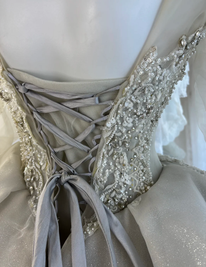 Vintage Silver Gray Tulle Lace Sequin Beaded Long Wedding Dress Formal Gowns SP1444