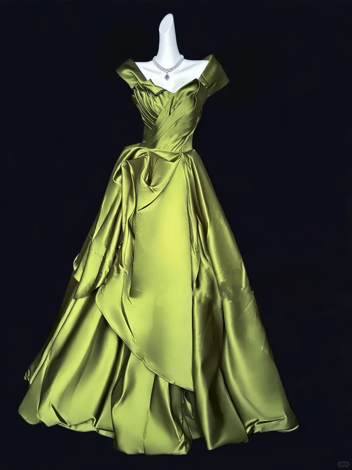 Elegant Green Satin Pleated Ball Gown Formal Birthday Party Dress