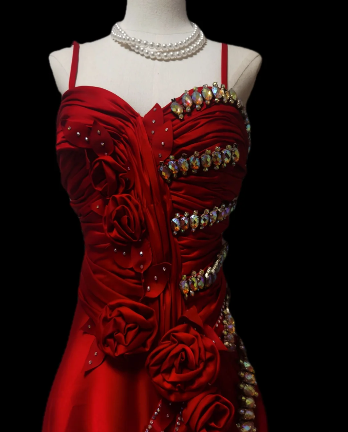 Charming Red Spaghetti Straps Satin Pleated Beaded Mermaid Evening Dress Long Prom Gown With 3D Flowers