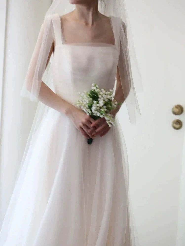 Unique Ball Gown Straps Neckline Long White Tulle Wedding Dresses