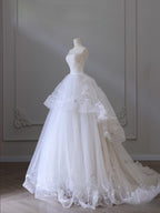 Timeless Ball Gown Strapless Tulle White Wedding Dresses Brides Dress