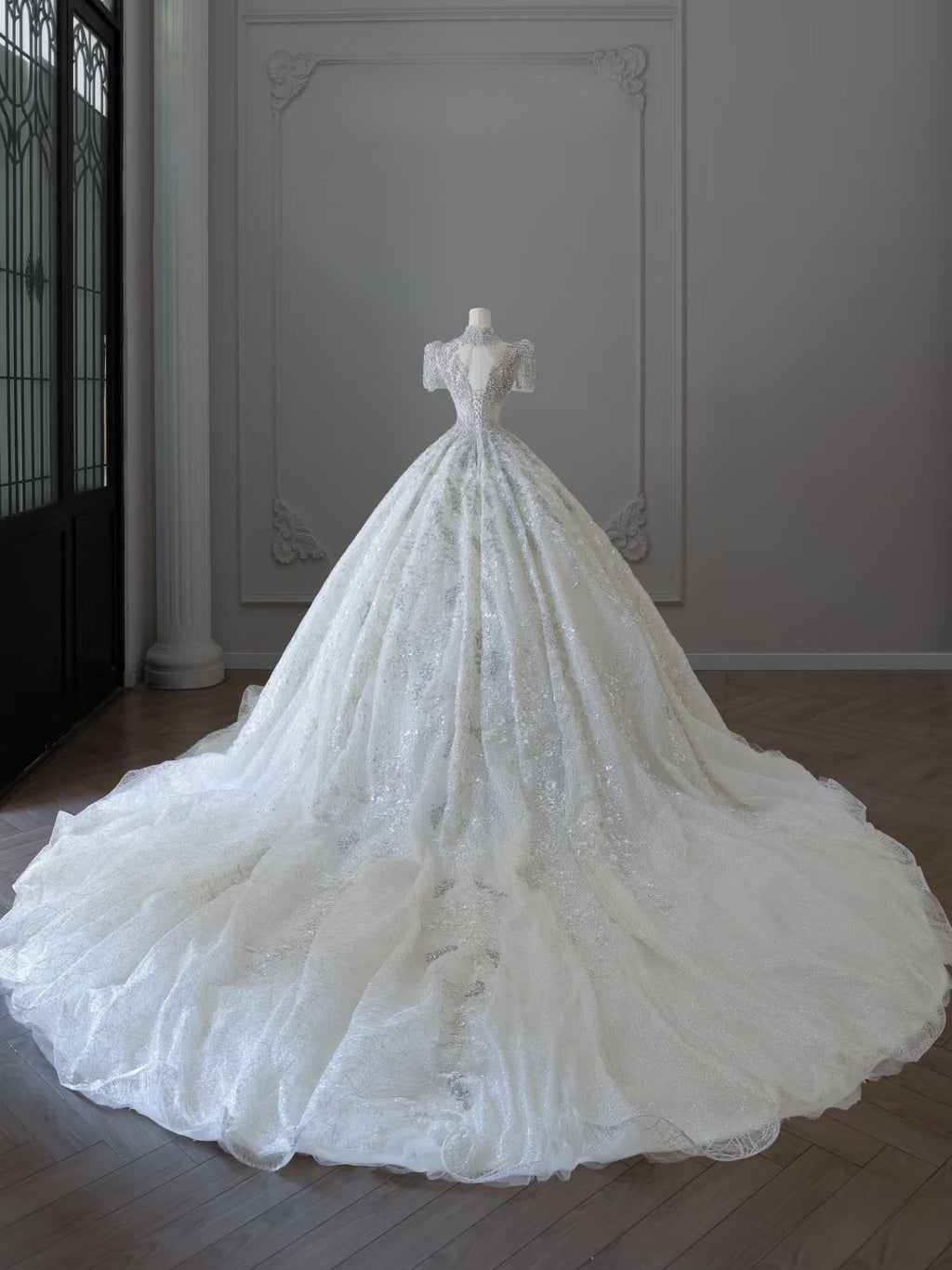 Timeless Ball Gown Jewel Neckline Sequin Half Sleeves Wedding Dress Bridal Dresses