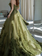 Sexy Ball Gown Strapless Neckline Green Ruffles Evening Dress Prom Dresses