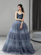 Sexy Ball Gown Sweetheart Neckline Gray Tulle Evening Dress Prom Dresses