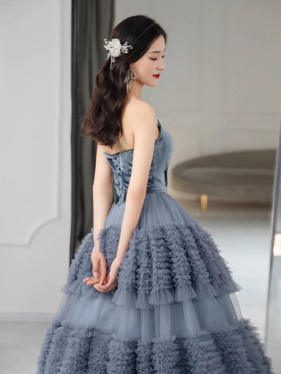 Sexy Ball Gown Sweetheart Neckline Gray Tulle Evening Dress Prom Dresses