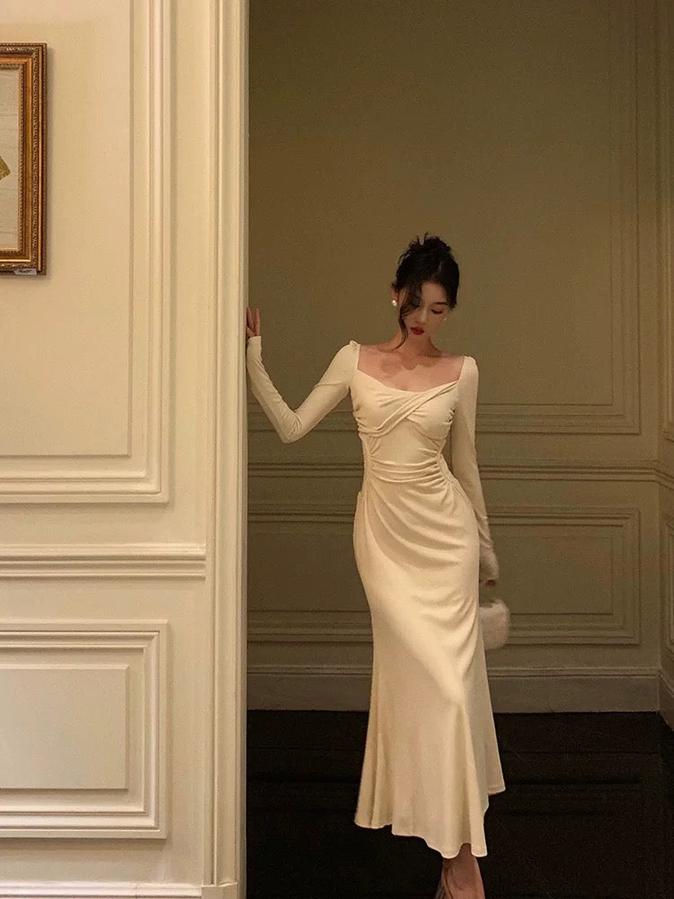 Pretty A Line Square Neckline Long Sleeves Ivory Prom Dresses Birthday Outfits Evening Gown