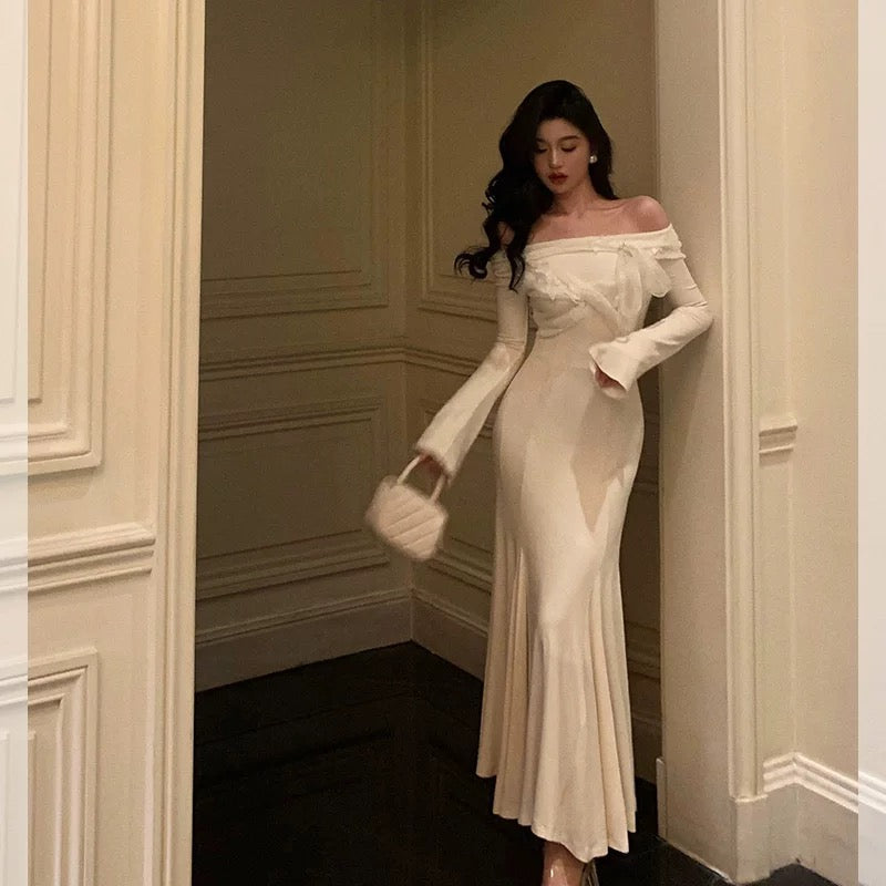 Classy Mermaid Off The Shoulder White Ruffles Long Sleeves Prom Dresses Birthday Outfits Evening Gown