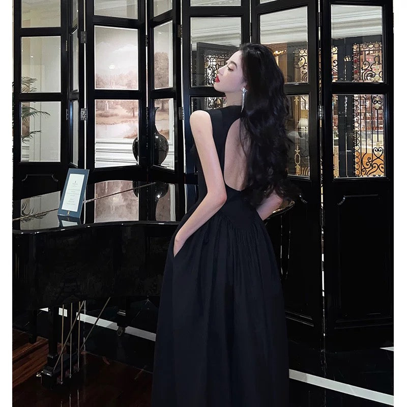 Simple A line Scoop Neckline Black Backless Prom Dresses Birthday Outfits Evening Gown