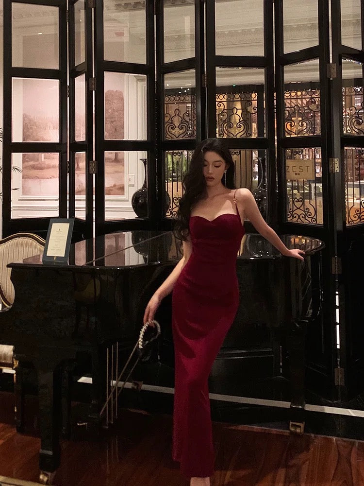 Elegant Sheath Spaghetti Straps Red Velvet Prom Dresses Birthday Outfits Evening Gown
