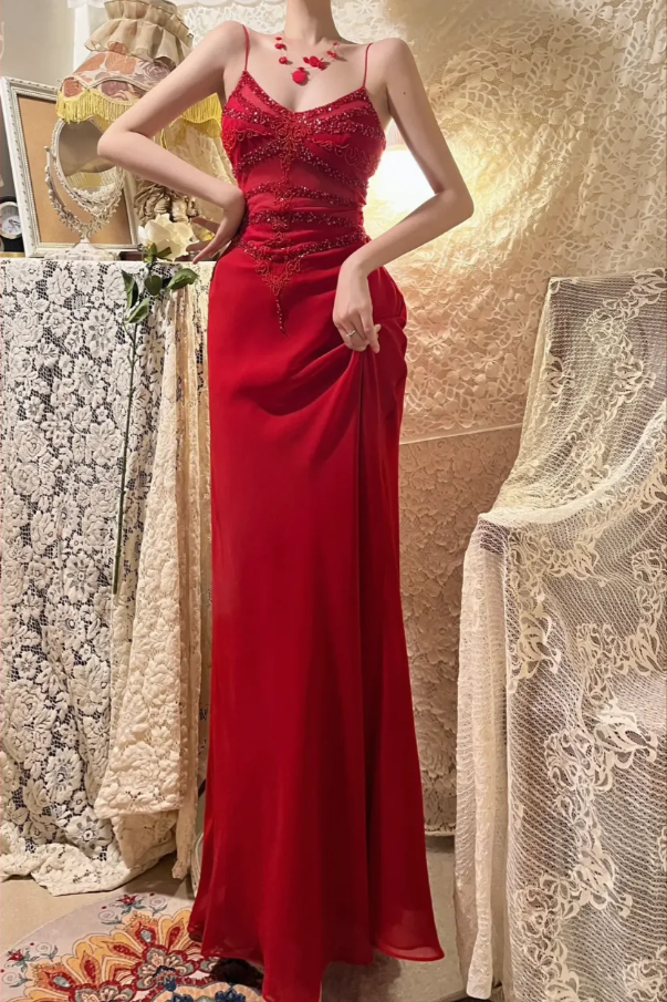 Charming Spaghetti Straps Red Chiffon Beaded Mermaid Long Party Dress Prom Gown