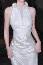 Charming Halter 3D Flowers Sleeveless White Satin Mermaid Long Wedding Dress Formal Bridal Dress SP2019