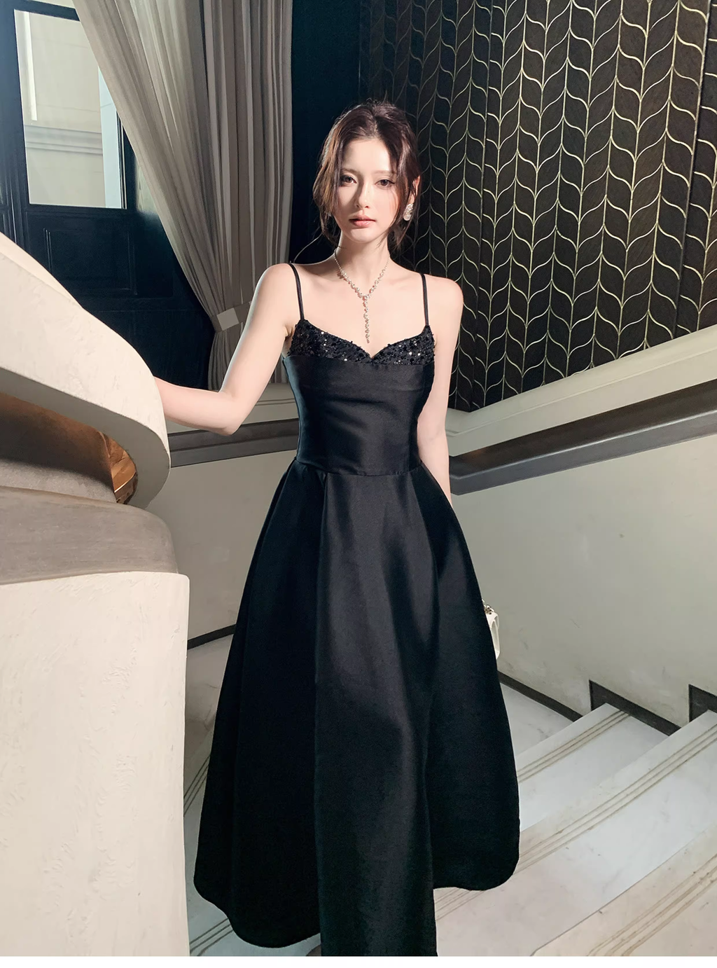 Sexy Black Spaghetti Straps Satin A Line Long Wedding Guest Dress Formal Birthday Prom Dress Party Dress SP1492