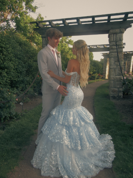 Charming Off The Shoulder Blue Tulle Lace Appliques Layered Mermaid Party Dress Long Evening Gown