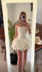 Fashion White Strapless Satin Pleated A Line Short Birthday Outfits Formal Homecoming Dress Y9568