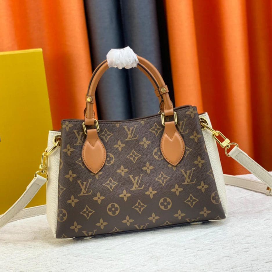 Louis Vuitton Opera BB M46495