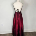 Burgundy Spaghetti Straps Exquisite Beaded Long Tulle Ball Gowns Prom Dress