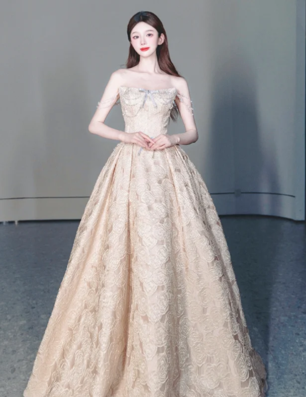 Champagne Strapless Prom Gown Lace Elegant Evening Dress