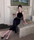 Retro halter neck backless annual meeting black velvet dress fishtail high-end hip dress R1504