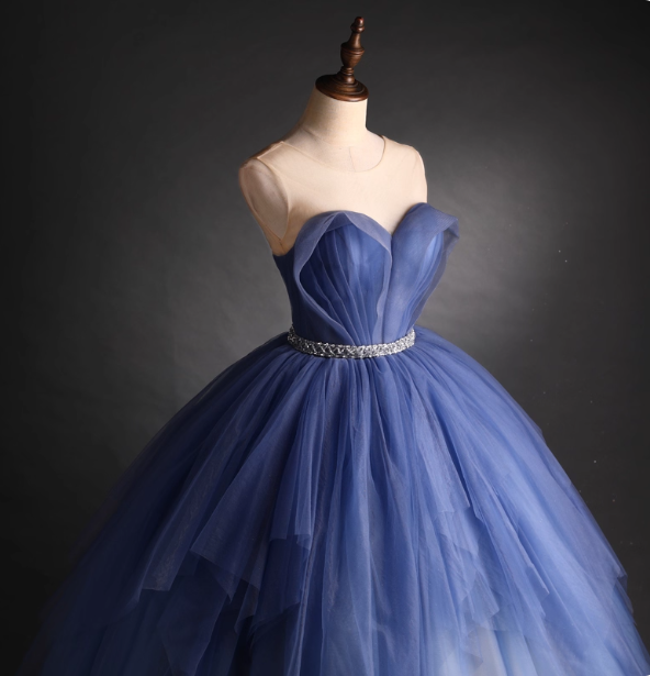 Dreamy Haze Blue Sweetheart Strapless Tulle Ball Gown Evening Dresses Sweet 16 Dresses