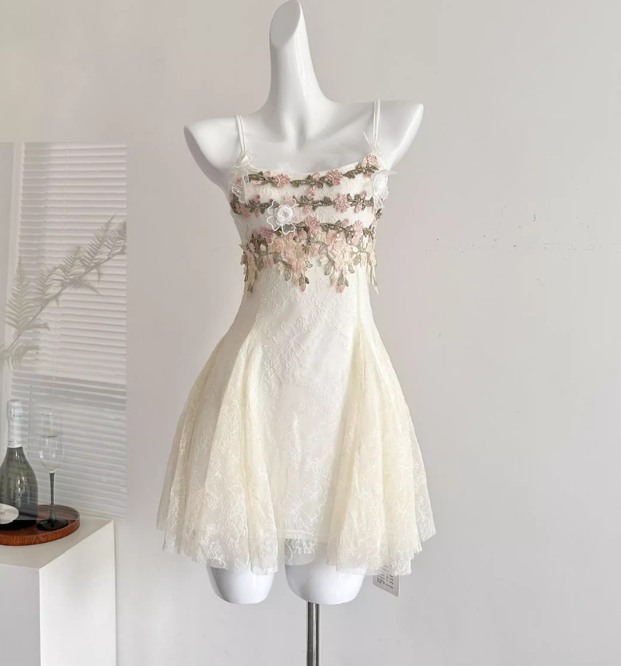 White three-dimensional embroidered flower waist dress pure style skirt R2006