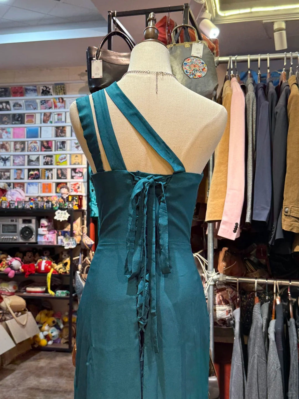 Elegant Peacock Green One-Shoulder Pearl Ribbon Satin Long Prom Dresses Evening Gown