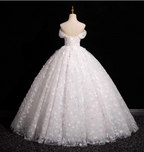 Elegant White 3D Floral Tulle Long Ball Gown Evening Dresses Sweet 16 Dresses