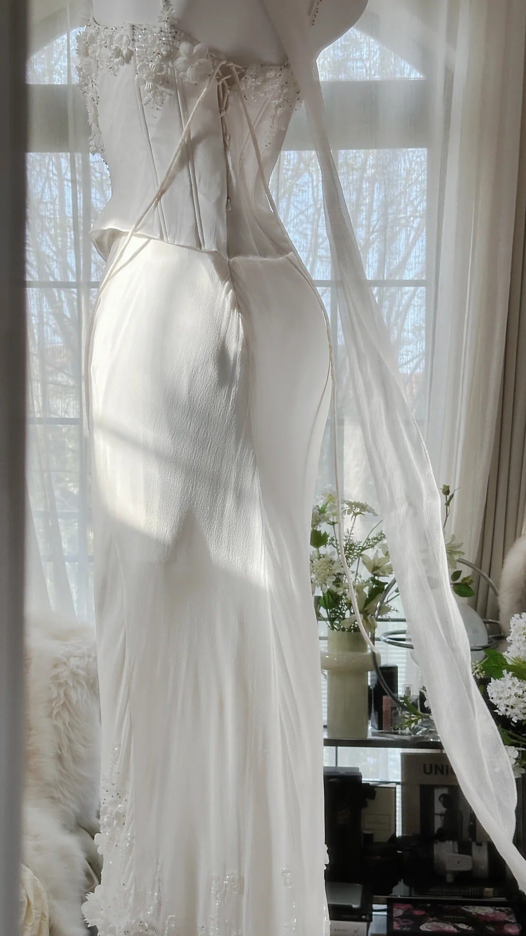 Elegant White Strap Herringbone Beaded Chiffon Evening Gown Prom Dresses