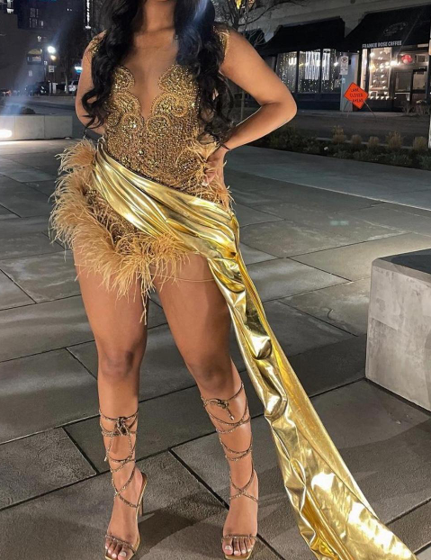 Sexy Black Girls Birthday Dresses Gold Rhinestone Feathers Mini Cocktail Party Gowns Women Club Outfit Vestidos De Gala